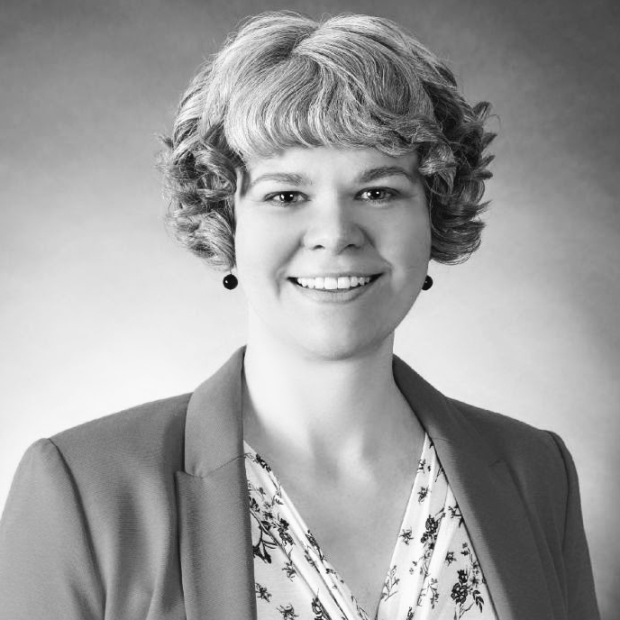 Portrait of Prof. Dr. Sarah Neuwirth